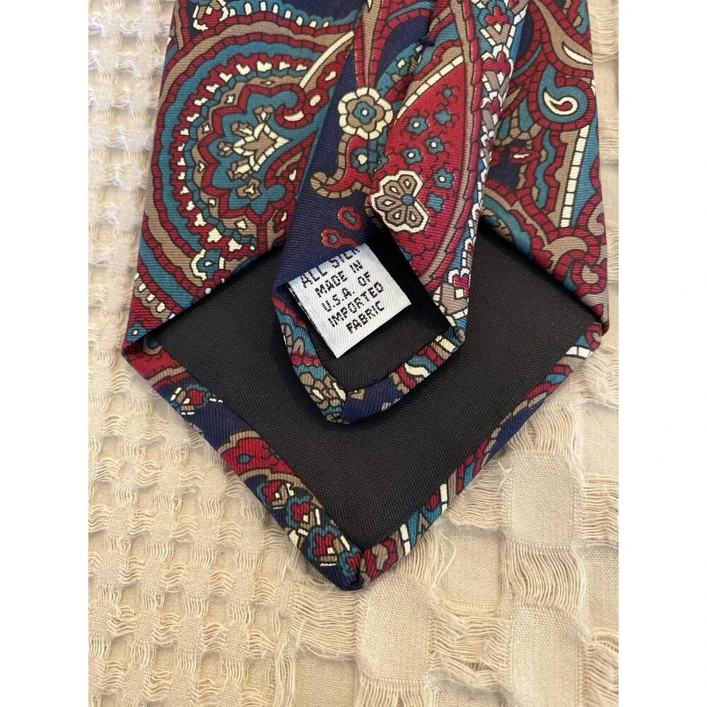 Stafford Necktie Paisley Print Dressy Classic Vintage‎ Look Burgundy Navy Olive